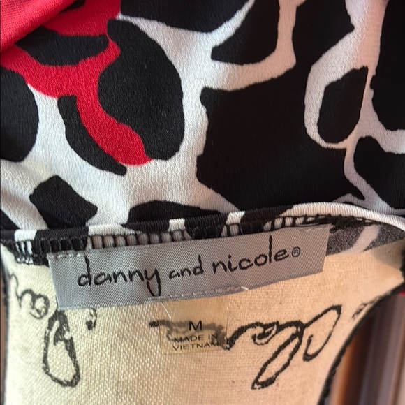 Danny & Nicole-Red and Black Floral Dress with Jacket, Sz Med, Only worn once - Picture 3 of 5